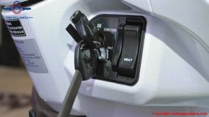 cách mở khóa cổ xe vision