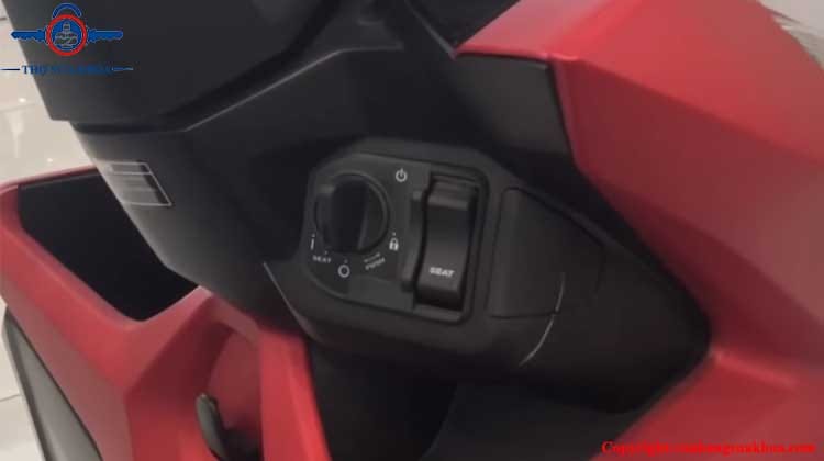 Cách mở khóa xe Vario 150 mới nhất