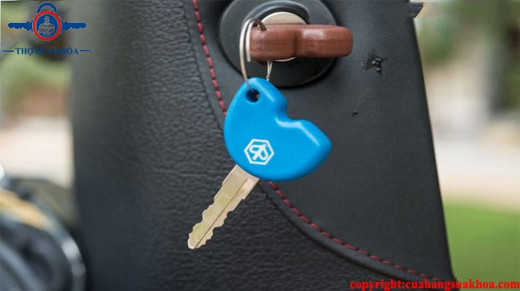 Hình ảnh: Ổ khóa từ xe vespa
