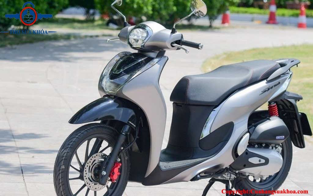 Cách sử dụng chìa khóa xe sh mode 