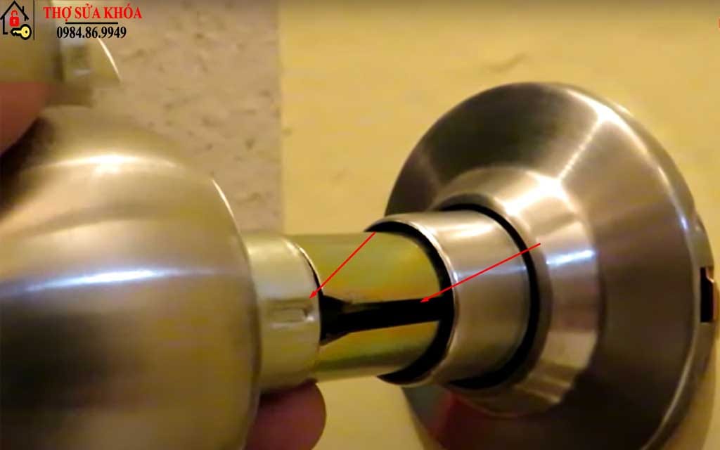 Khóa nắm tròn