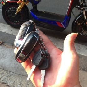 làm chìa khóa xe đạp điện