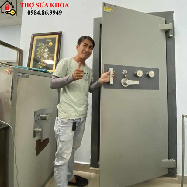 sửa két sắt ngân hàng