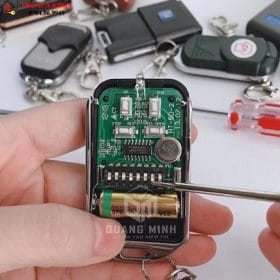 sửa khóa cửa cuốn