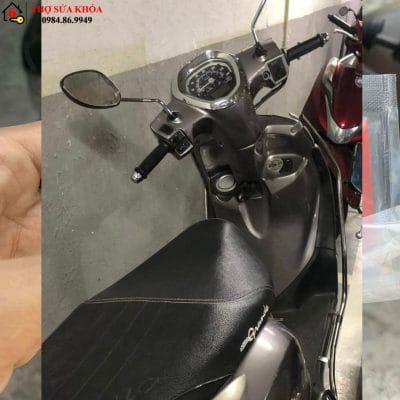 Xe Grande không lên điện