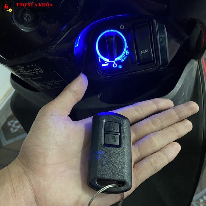 Cách mở Xe Honda khi mất chìa khóa