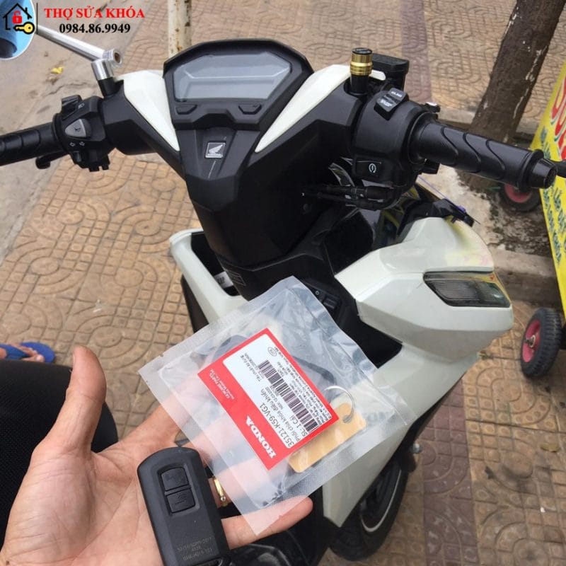 làm thêm chìa khóa honda smartkey