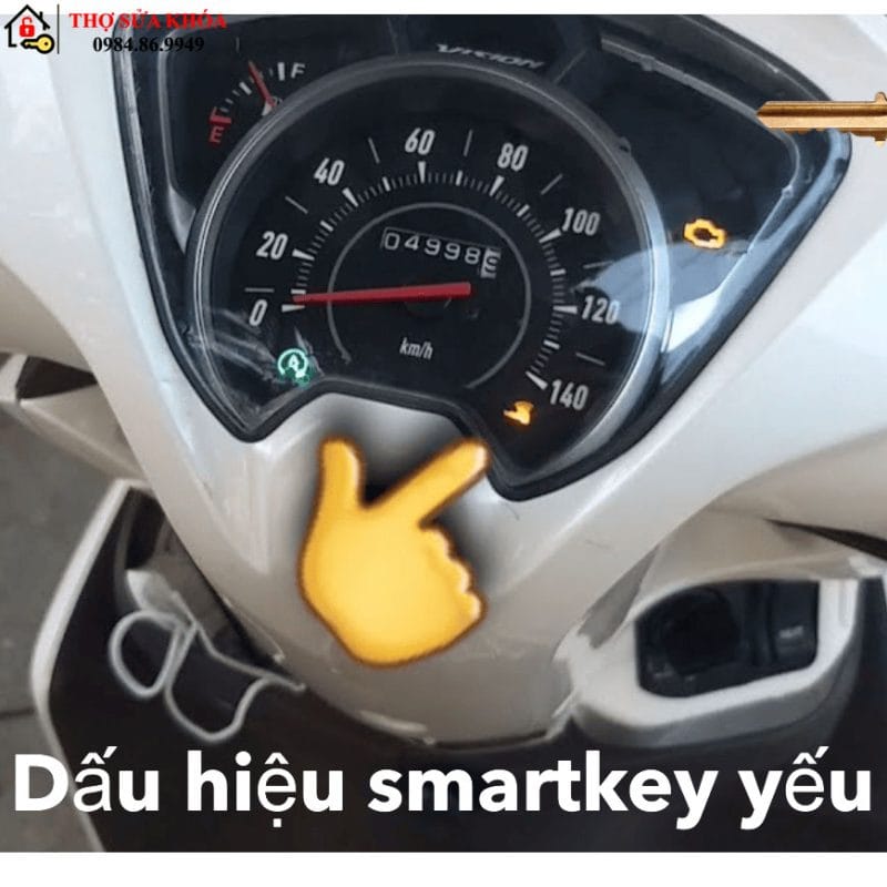 Smartkey Xe Honda nhấp nháy đèn vàng