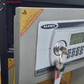 Nhập đúng mật khẩu mã két sắt điện tử