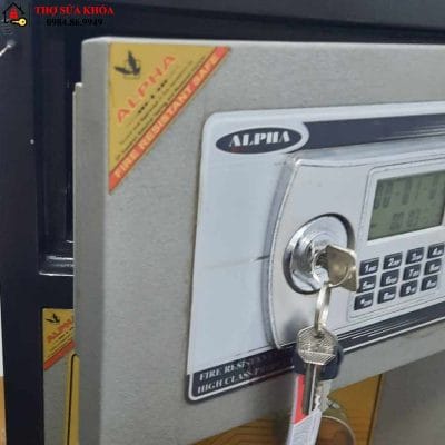 Nhập đúng mật khẩu mã két sắt điện tử