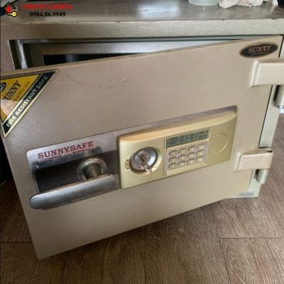 Cách mở két sắt Mini