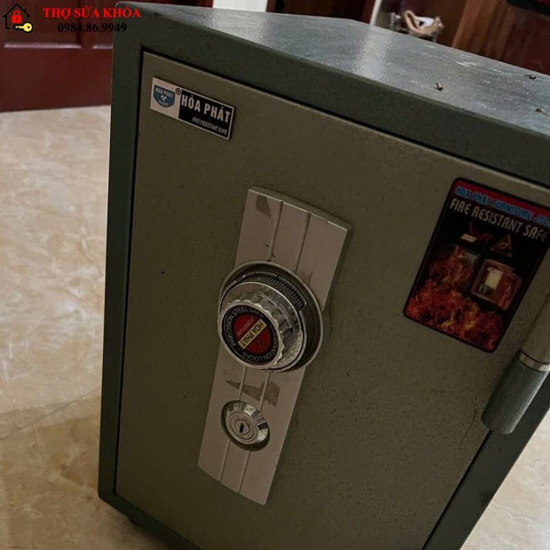 Cách mở két sắt Hòa Phát 3 số