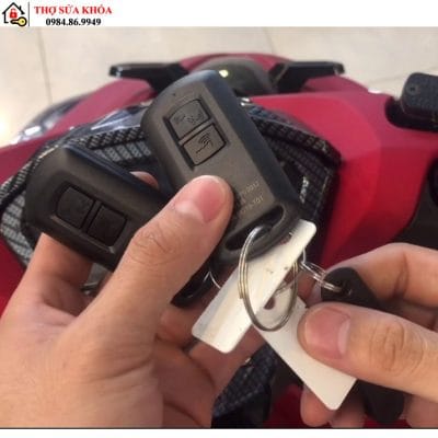 Hướng dẫn Sử dụng chìa khóa Xe Vario