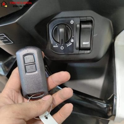Cách làm thêm chìa khóa smartkey Vario