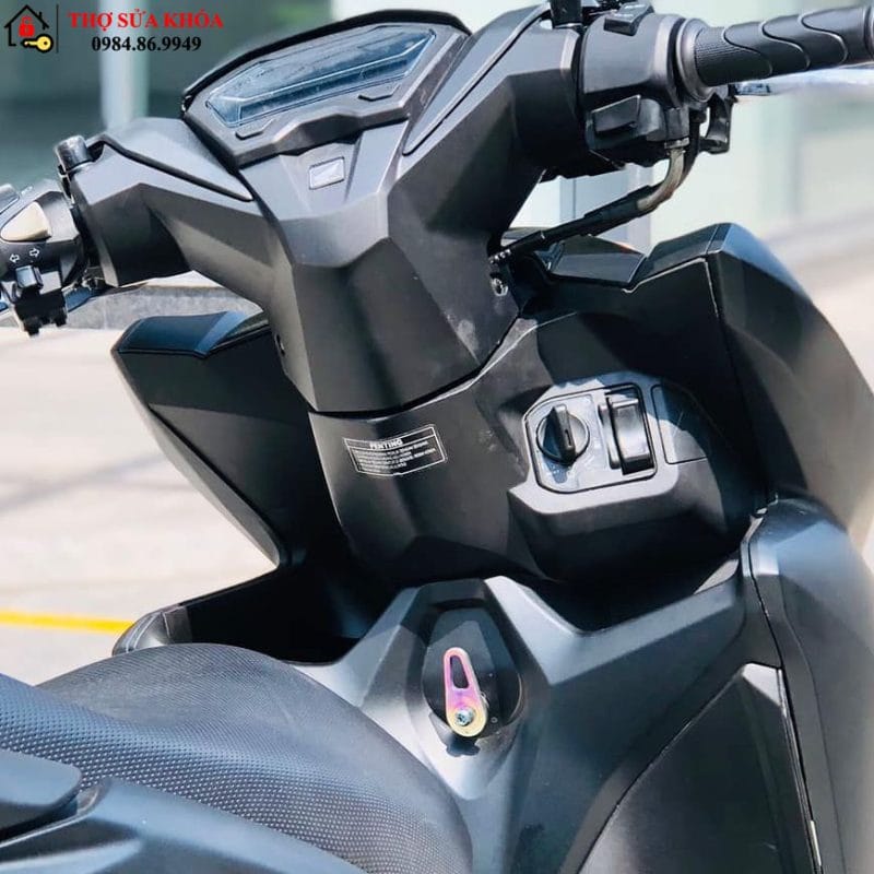 Cách mở Xe Vario khi mất chìa khóa