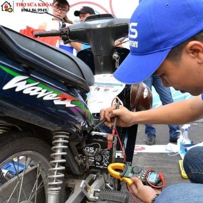cách nổ máy xe wave khi hết bình
