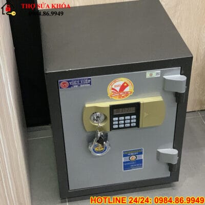 két sắt việt tiệp gia đình