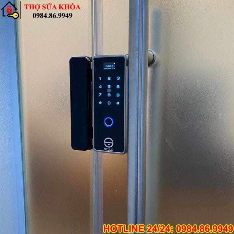 Mở Khóa Cửa Kính Cường Lực