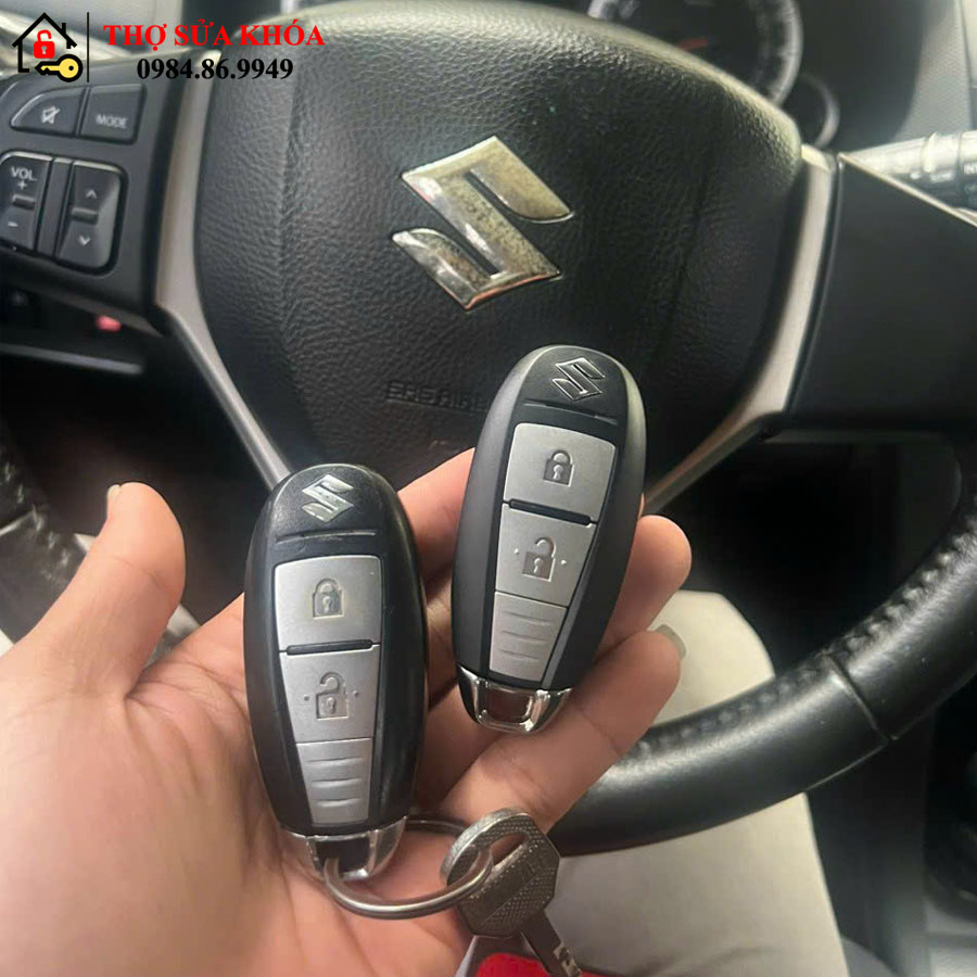 Làm Lại Chìa Khóa Ô Tô Mất Hết Mỹ Tho
